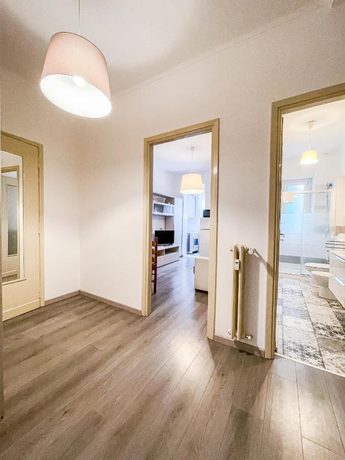 Myhouse Inn Marche - Affitti Brevi Italia Torino Exterior foto